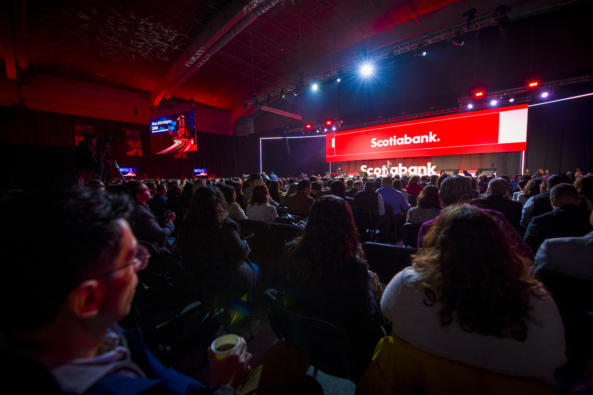 Real-Time Experiential Marketing: How ifahto Visualizes Events Before They Happen